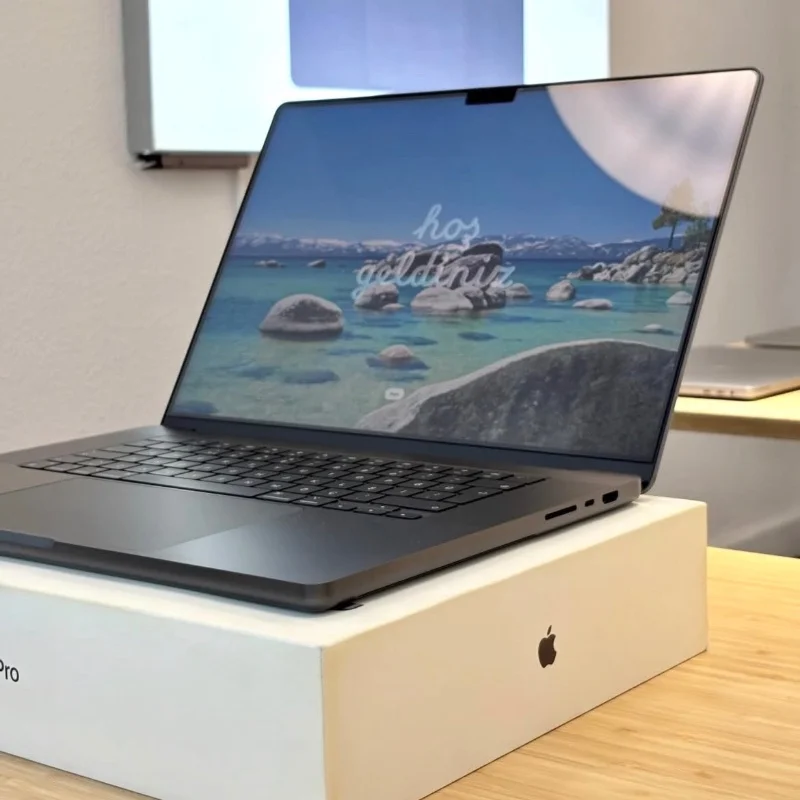 MacBook Pro 16" (2025) – Apple M4 Pro 4