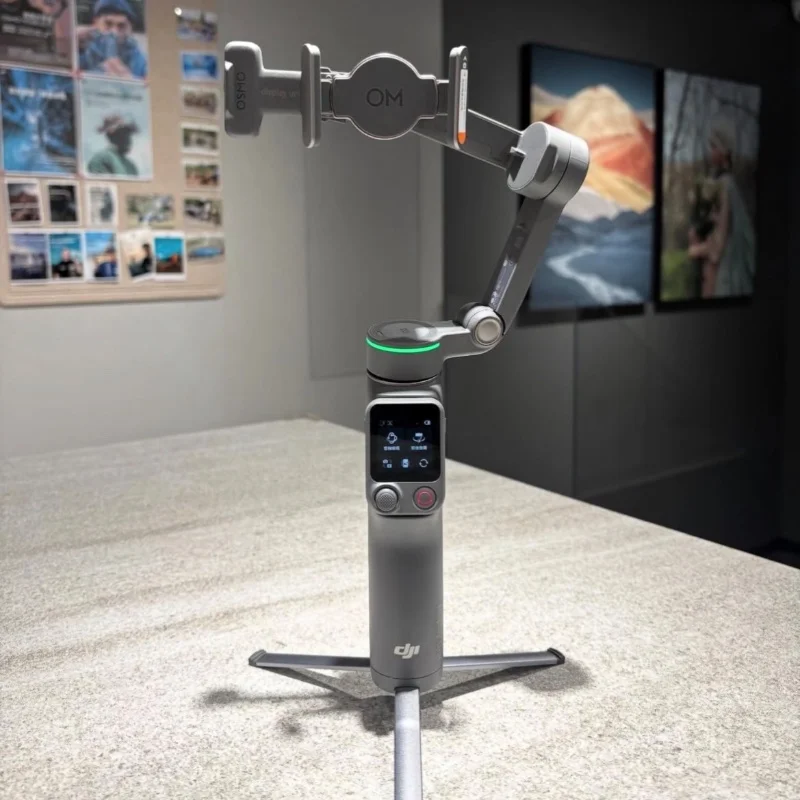 DJI Osmo Mobile 8P – Stabilisateur Smartphone Intelligent 2