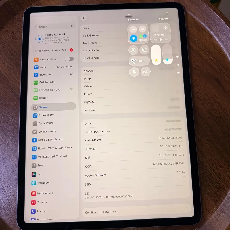 iPad Pro 12.9” (5Gen) – 1To Wi-Fi + Cellular 2