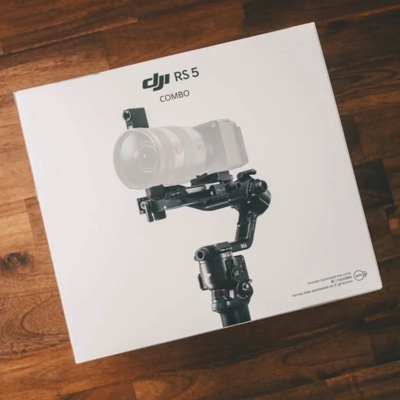 DJI RS 5 Combo – Stabilisateur 