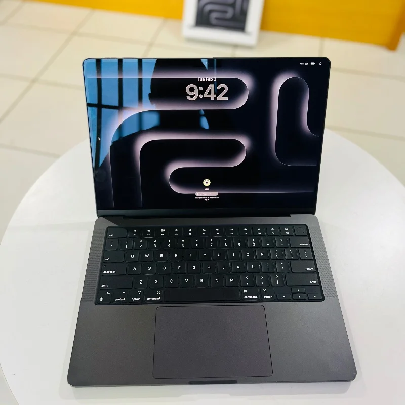 MacBook Pro 14” Late 2024 – Puce Apple M4 Pro | 512Go SSD | 24Go RAM 3