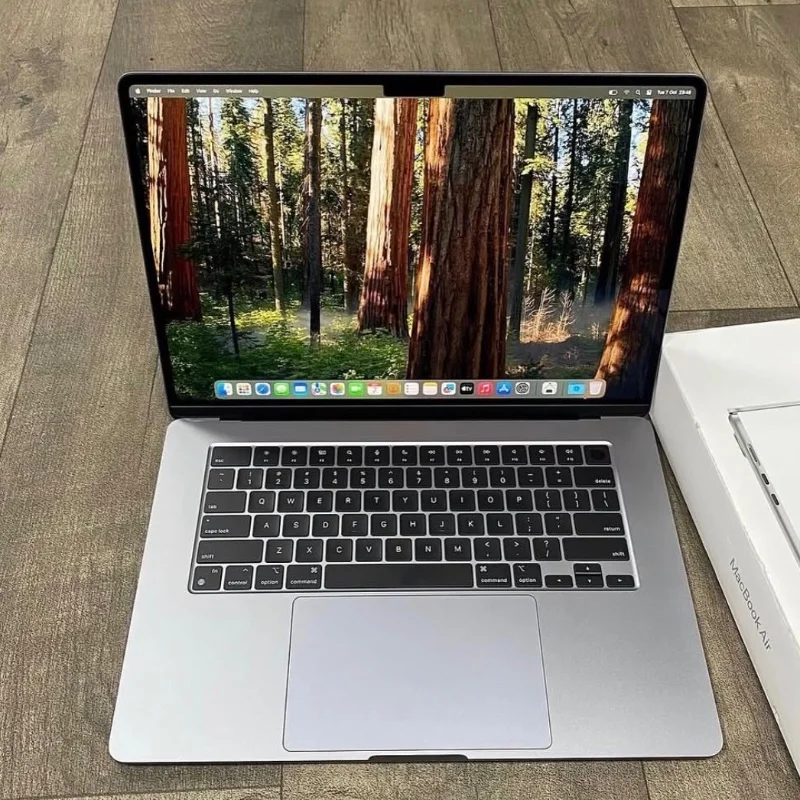 MacBook Air 13” – Apple M2  256Go 5