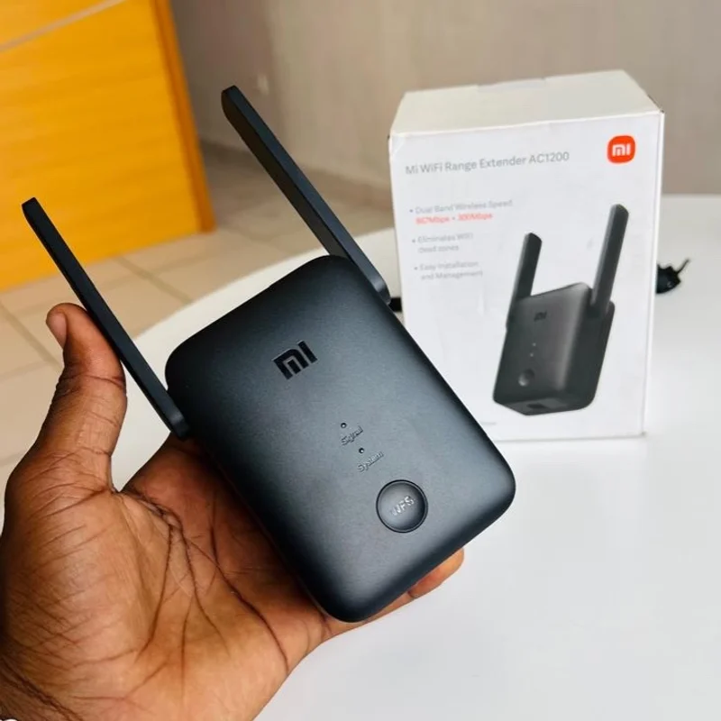 Xiaomi Mi Répéteur WiFi Range Extender AC1200 4