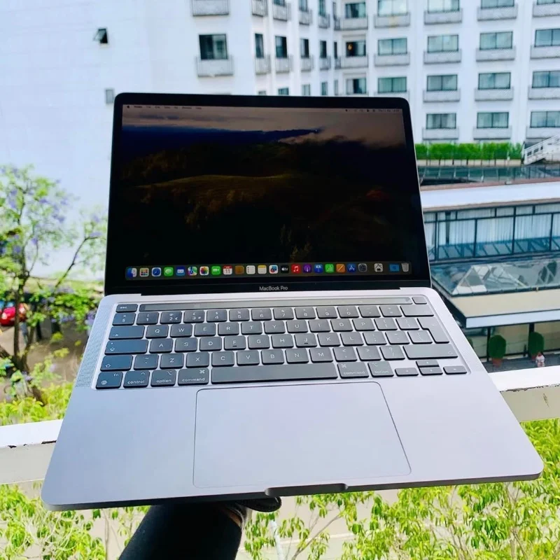 MacBook Pro M1 16" - 1To 32Ram  4