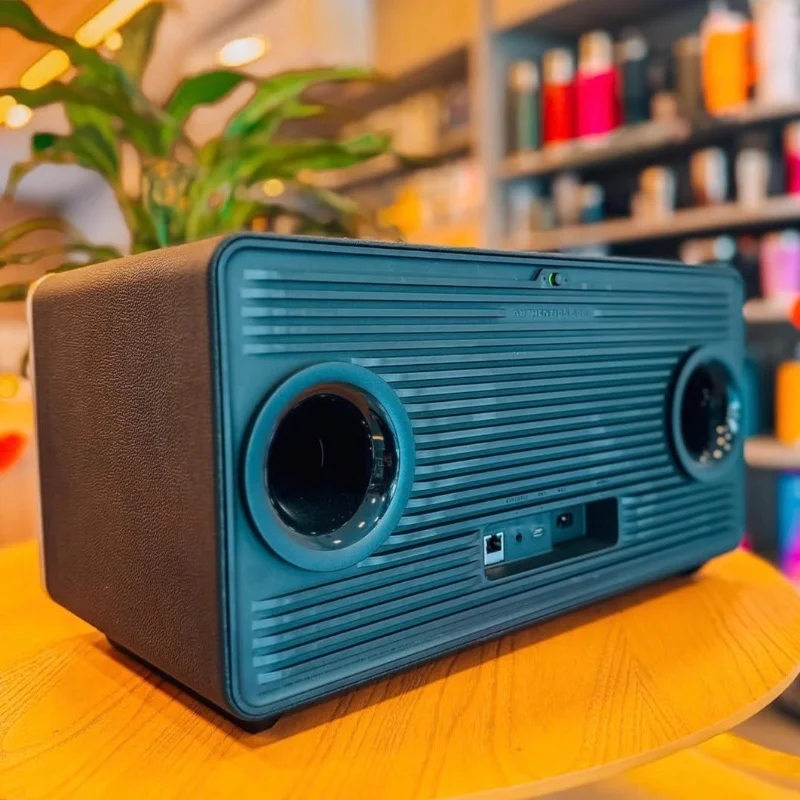 JBL Authentics 500  2