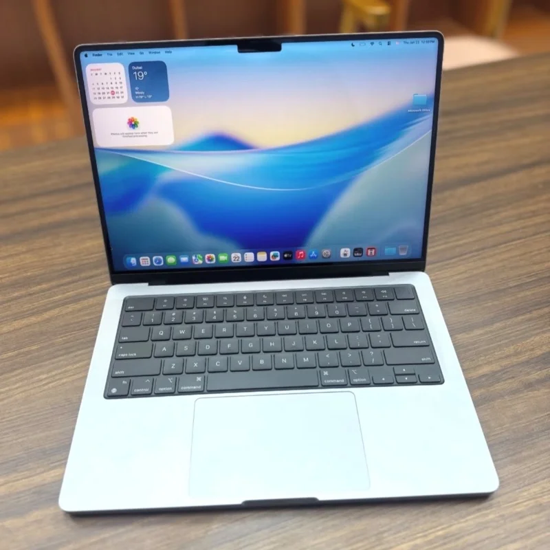 MacBook Pro M1 16" - 1To 32Ram 