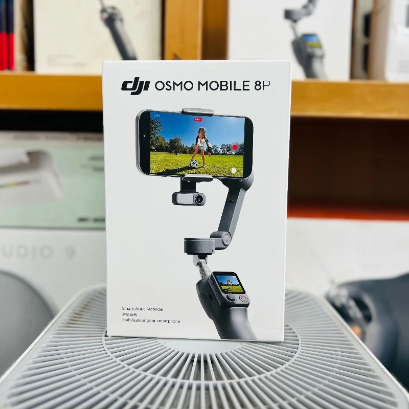 DJI Osmo Mobile 8P – Stabilisateur Smartphone Intelligent