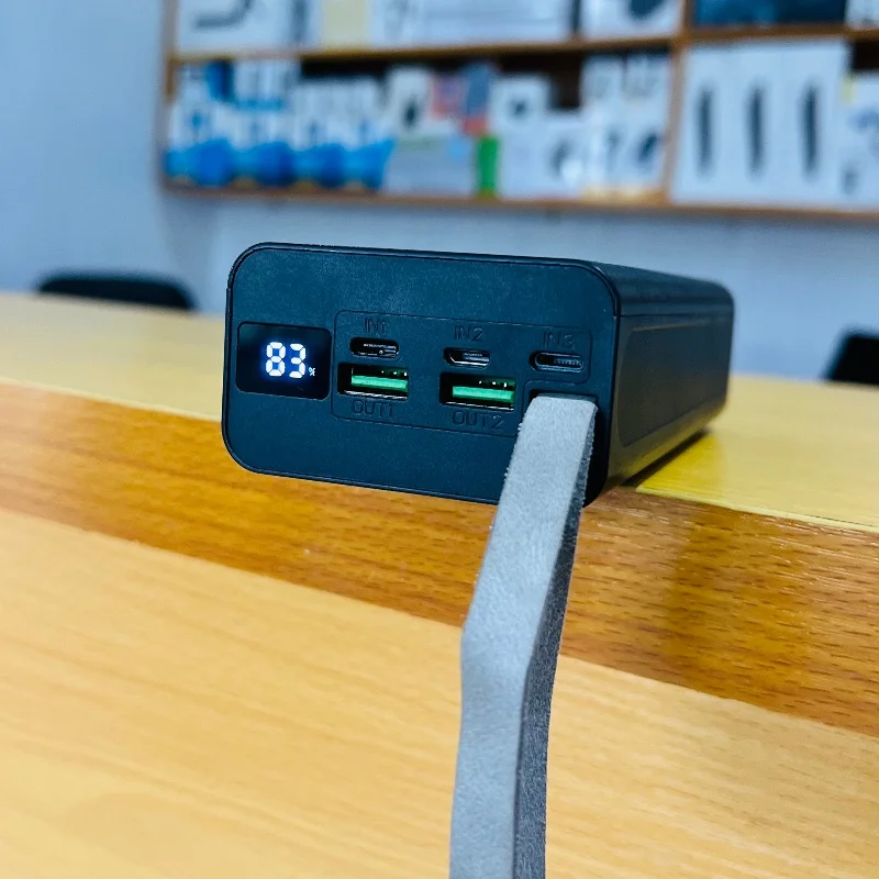 ASPOR A306 – Power Bank 30000mAh Charge Rapide 6