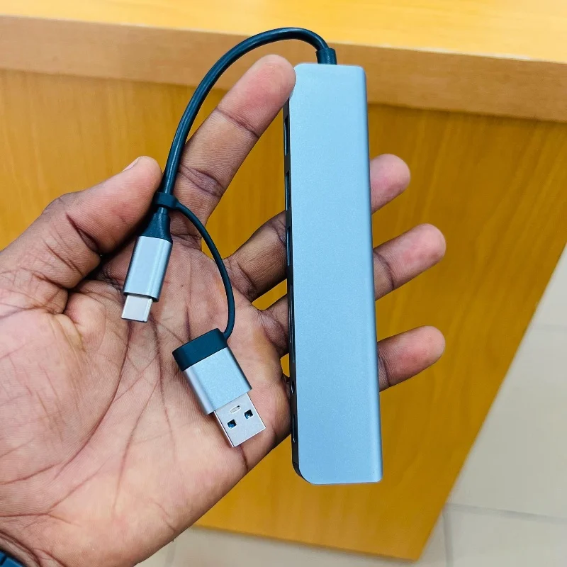 Adaptateur Hub USB-C 8 en 1 – Multiport Ultra Complet 5