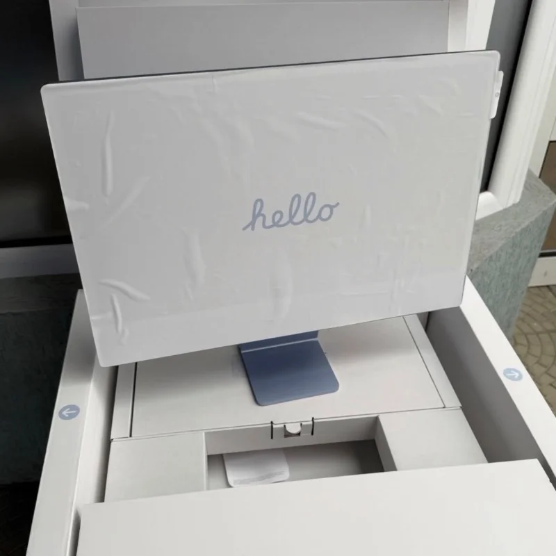 iMac 24 pouces (2024) – Apple M4 3