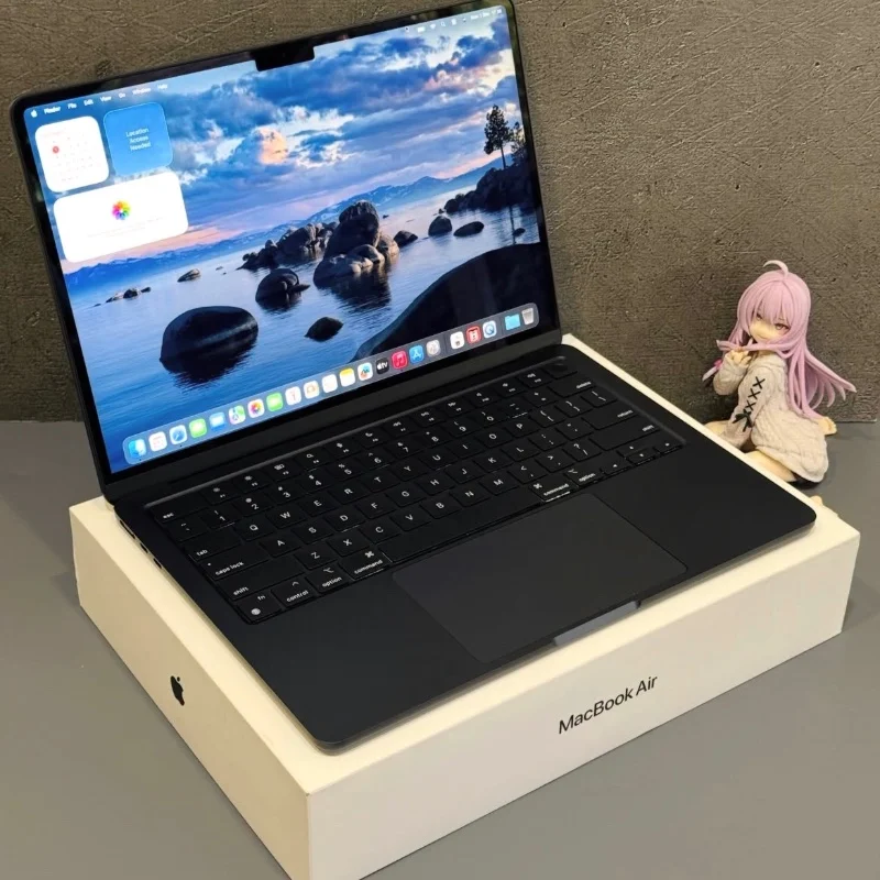 MacBook Air 13” – Apple M2  256Go 4