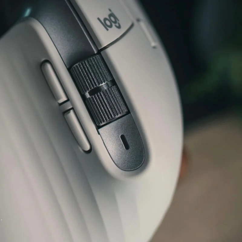 Souris Logitech MX Master 3S 5