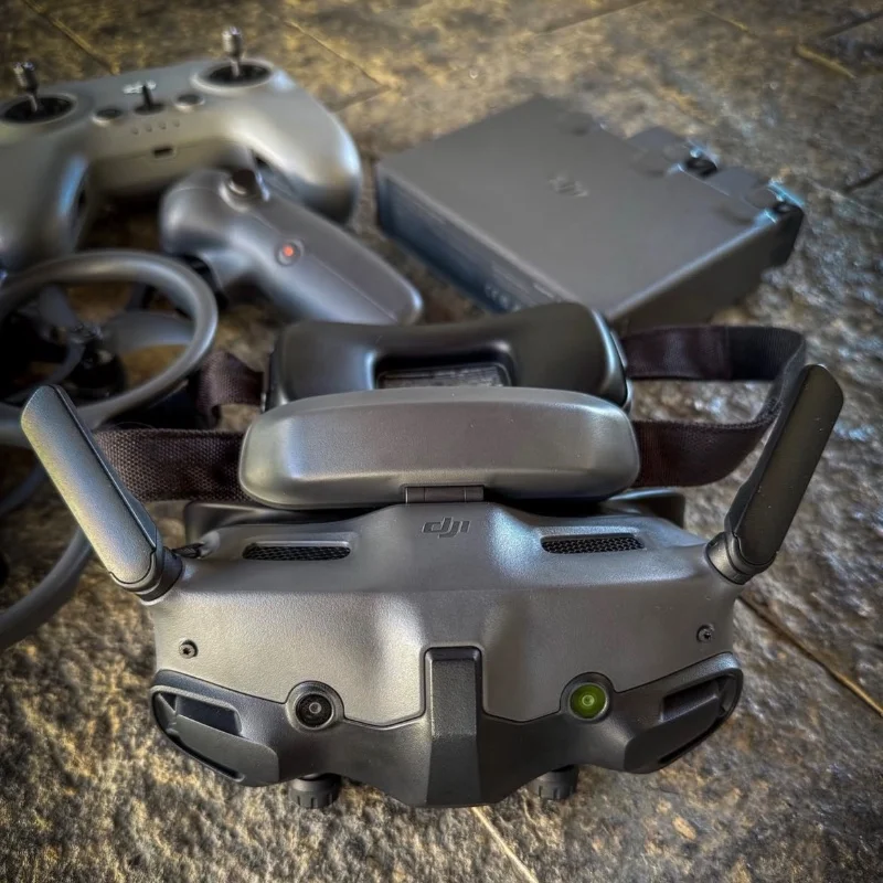 Drone DJI AVATA 2  4